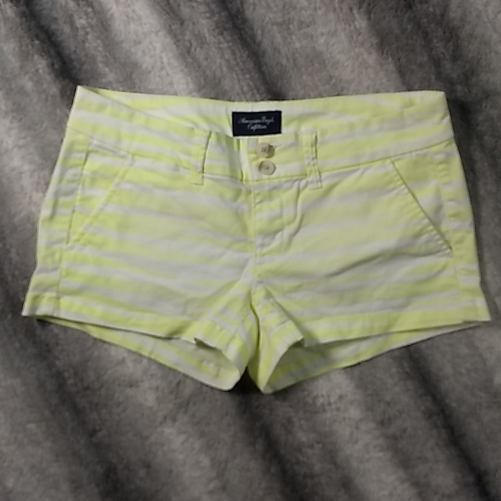AEO Fluorescent Yellow Hi Rise shorties Size 4